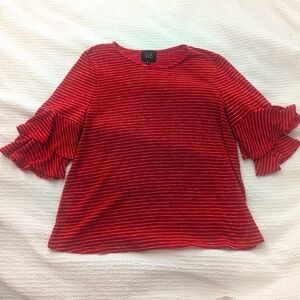 Red bell-sleeve striped shirt. Brand: W5. Size: L.
